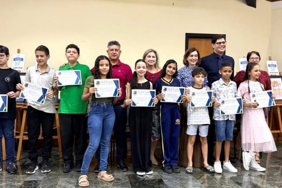 GTI premia finalistas de concurso contra a violência doméstica